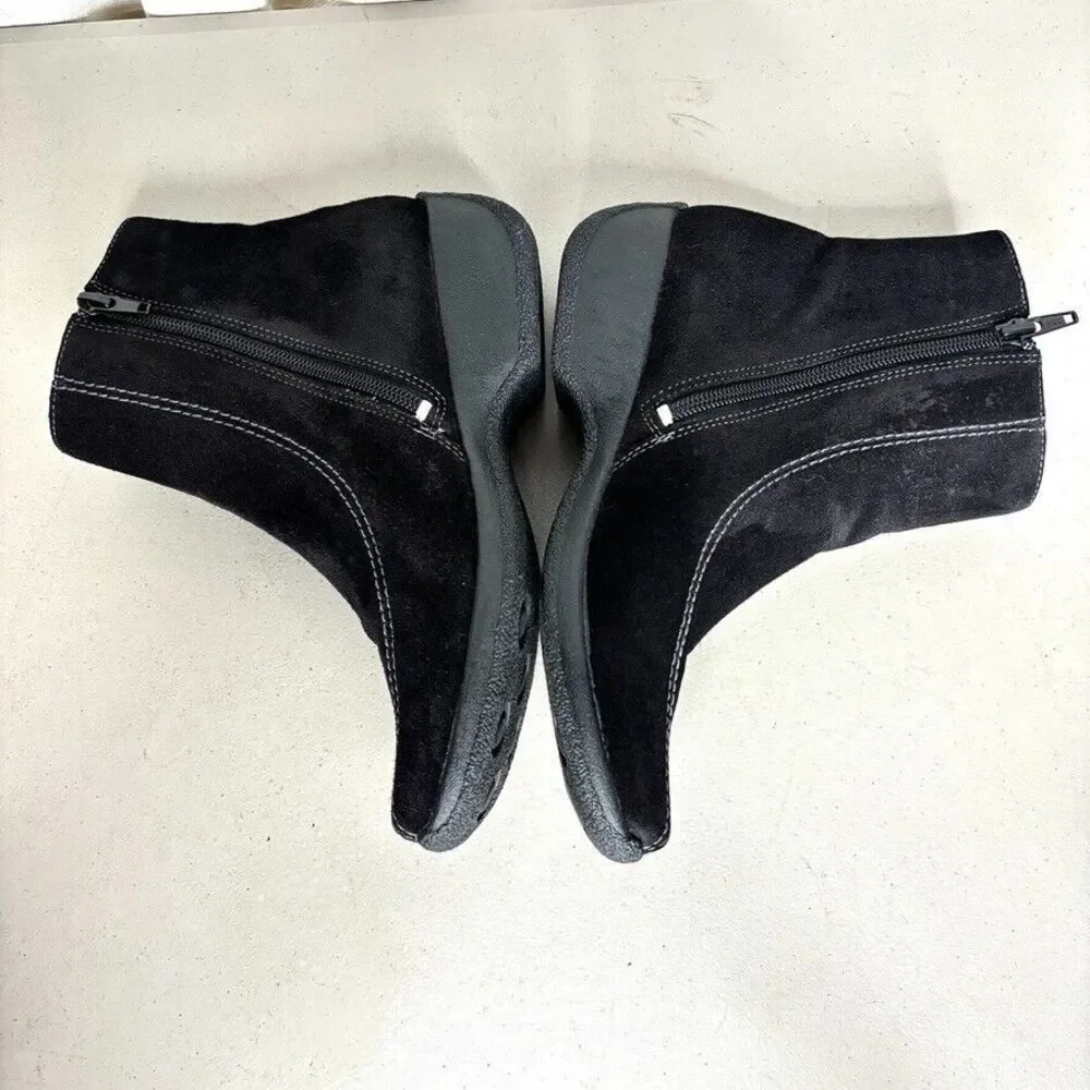 Clarks Ashlyn Black Suede Square Toe Zip Wedge Ankle Bootie Womens Size 6.5 - Picture 3 of 10
